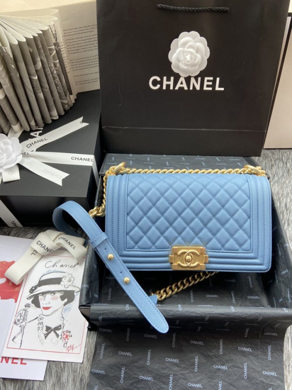 Chanel BOY Handbag 25cm - BOY015