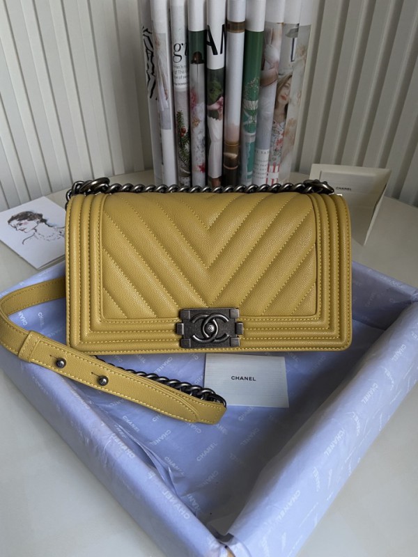Chanel BOY Handbag 25cm - BOY055