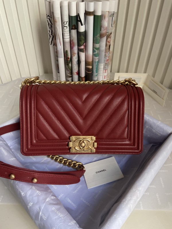 Chanel BOY Handbag 25cm - BOY061