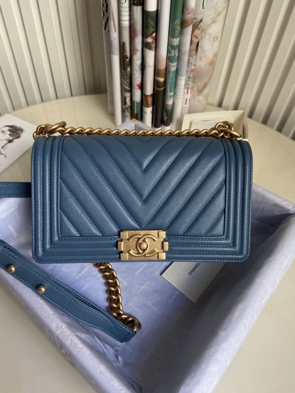 Chanel BOY Handbag 25cm - BOY071
