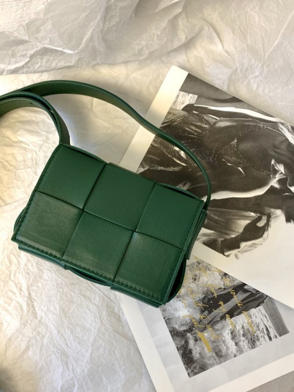 Bottega Veneta Cassette Mini Bag BV035