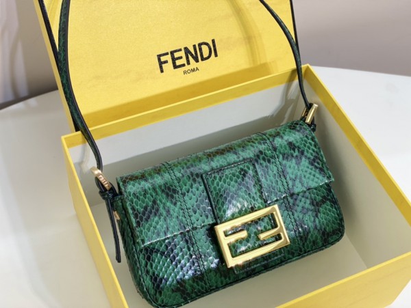 Fendi Baguette Shoulder Bag FD-014