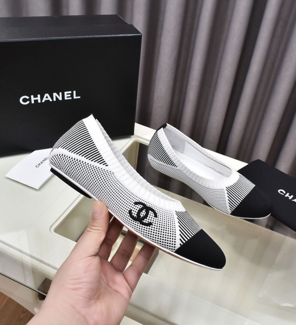 Chanel Shallow Mouth Flats White CHN-201