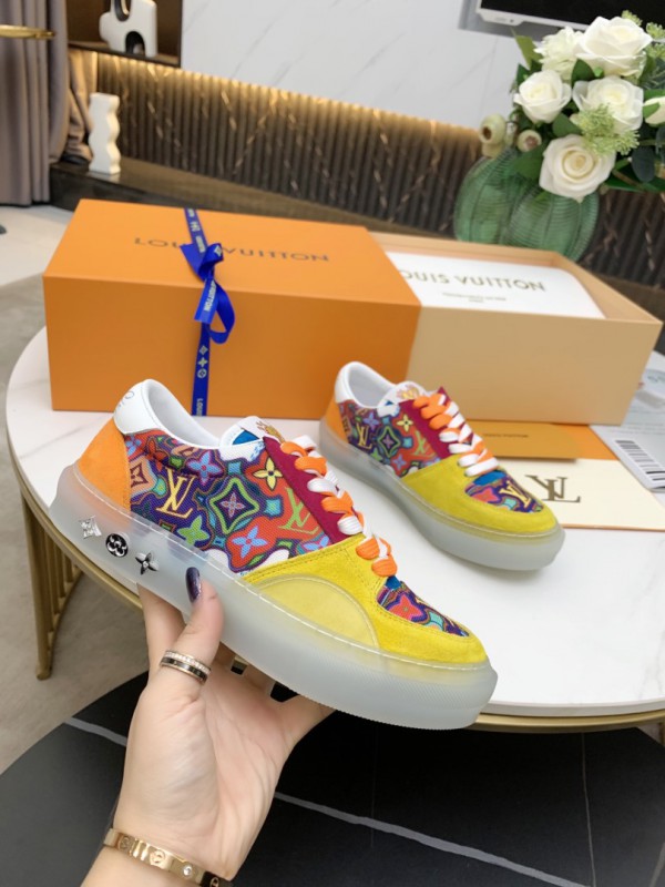 LV Women Sneaker LVS-140