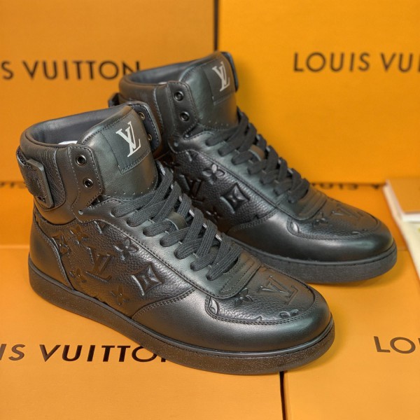 LV Rivoli High-Top Sneaker LVS-181