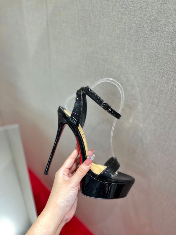 Christian Louboutin Ultimate Hate Sky Black Patent Sandal CL-H018