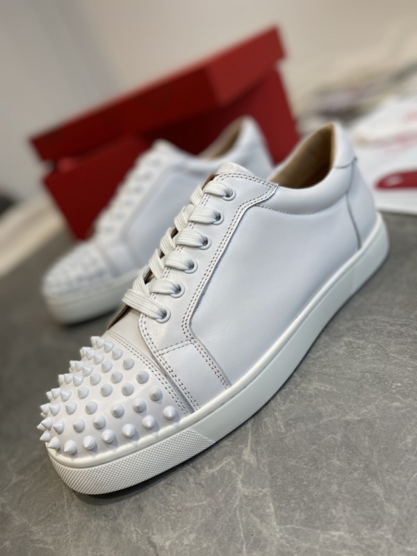 Christian Louboutin Low-Top Sneakers CL-LS01