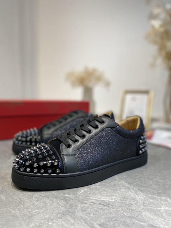 Christian Louboutin Low-Top Sneakers CL-LS01