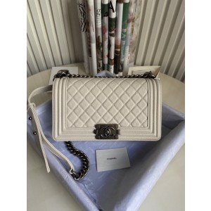 Chanel BOY Handbag 25cm - BOY068