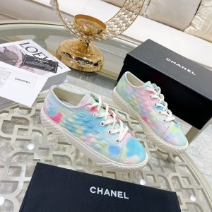 Chanel Embroidered Low-top Sneakers CHN-090