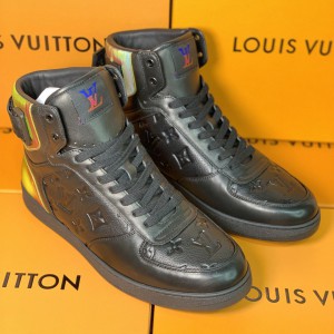 LV Rivoli High-Top Sneaker LVS-175
