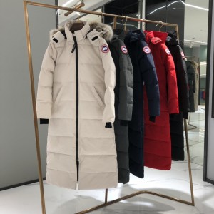 Canada Goose Women Mystique Parka