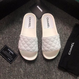 Chanel Women Slide Sandals White (CHS-078)