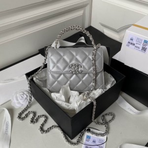 Chanel Kelly Shoulder Handbag CH23P