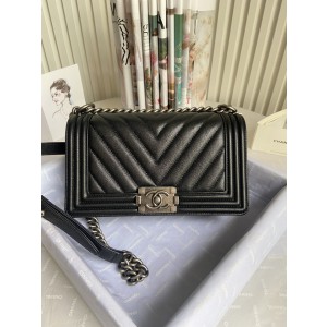 Chanel BOY Handbag 25cm - BOY093