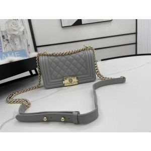 Chanel BOY Handbag 20cm - BOY114